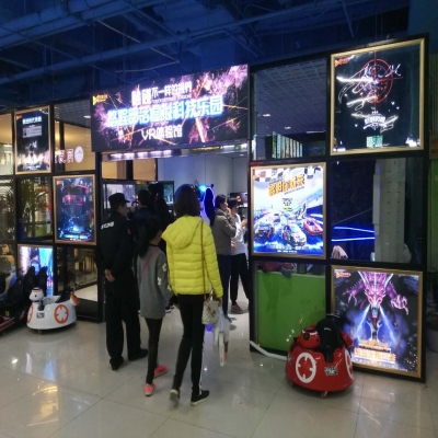 vr體驗館設備的價格一般在幾萬到十萬元之間