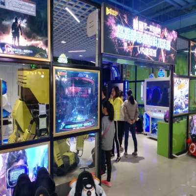 vr體驗(yàn)館投入成本如何，vr體驗(yàn)館加盟多少錢？