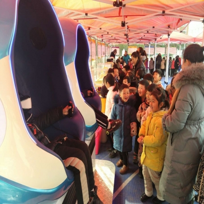 vr體驗(yàn)館選好址一定要選擇適合地址的vr設(shè)備