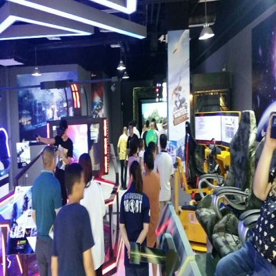 vr體驗(yàn)館加盟店應(yīng)該如何做裝修？