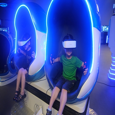 VR設(shè)備體驗(yàn)店沉浸式體驗(yàn)